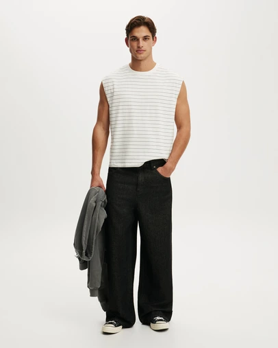 Cotton On - Cropped Fit Muscle