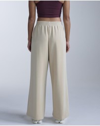 2XU - Wonderluxe Sand Washed Wide Leg