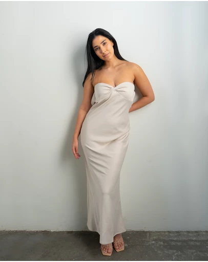 Lydan The Label - Jupiter Backless Maxi Dress