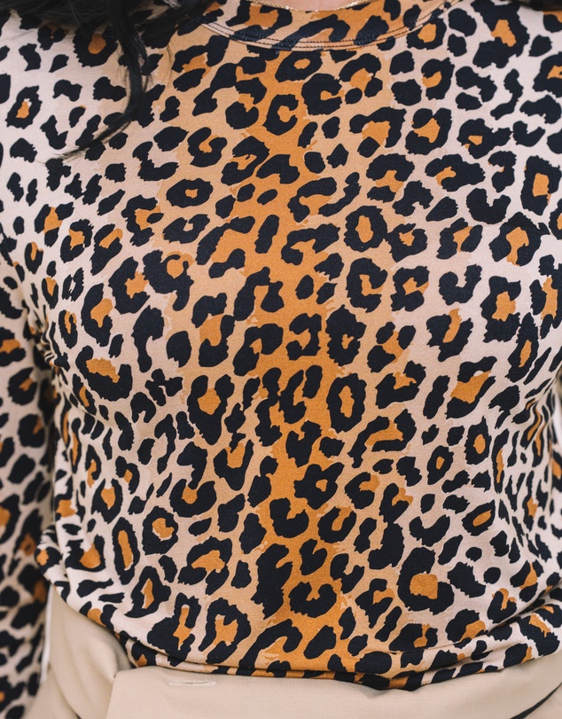 Youmsara - The Zahra Long Sleeve Tee