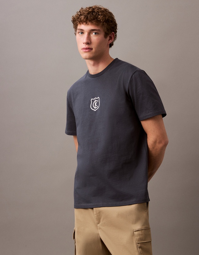 Calvin Klein Jeans - Emblem Logo Graphic Classic T-Shirt