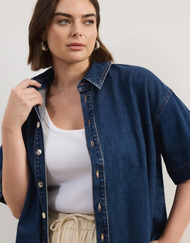 Atmos&Here Curvy - Mona SS Denim Shirt