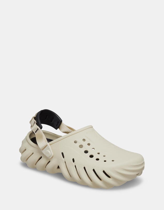 Crocs - Echo Clogs - Unisex