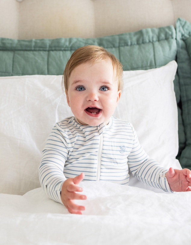 Grow Kindly - Light Zippee Baby Romper in Dusk Blue Stripe (0.2 TOG)