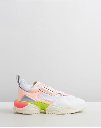 FTWR White, FTWR White, Flash Red