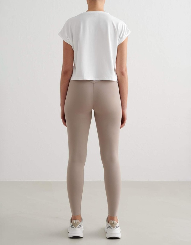 Aim'n - Soft Basic Roll-Sleeve Top