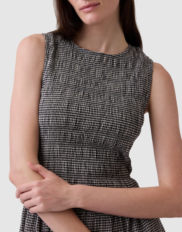 GAP - Sleeveless Dropwaist Seersucker Maxi Dress
