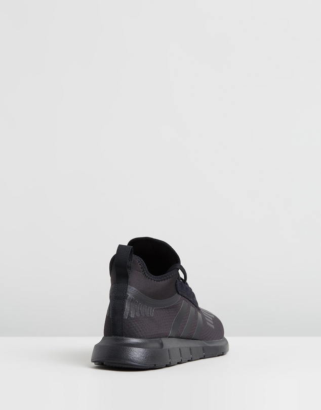 adidas Originals - Swift Run Barrier - Unisex