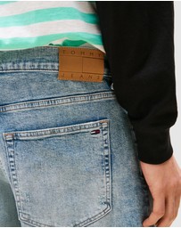 Tommy Jeans - Jaimie Relaxed Straight Jeans