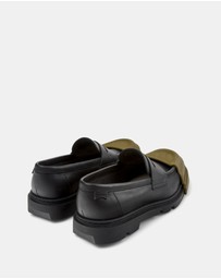 Camper - Loafers Junction