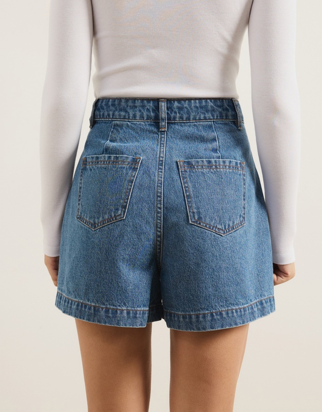 Atmos&Here - Devon Pleated Denim Shorts