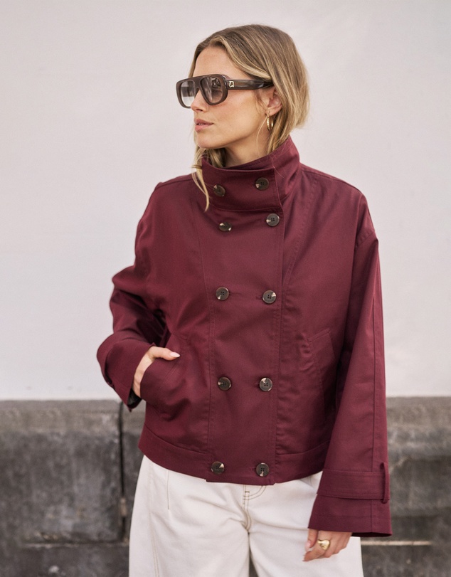 Ceres Life - Gen Bomber Trench