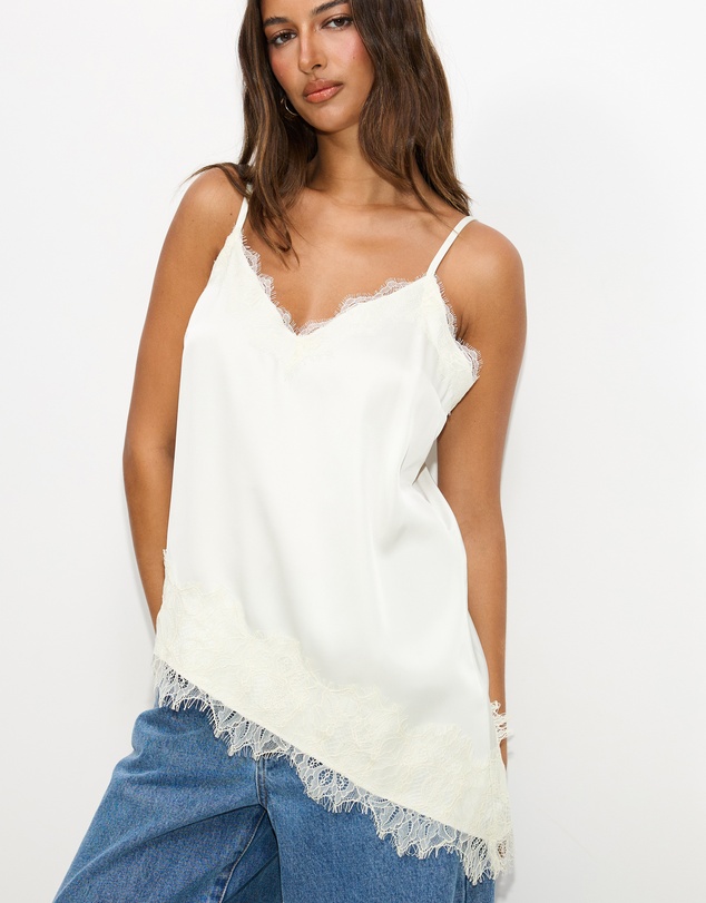 Dazie - Camille Lace Top