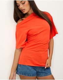 Dazie - Hazel Ruched Jersey Short Sleeve Top