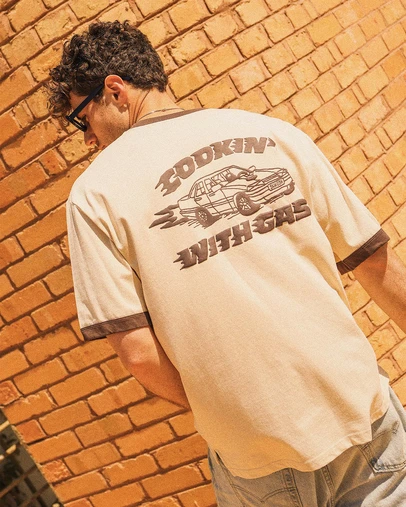 Skwosh - Cookin with Gas Men's Boxy Ringer Tee in Cream