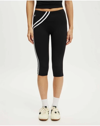 Cotton On Body Active - Ultra Soft Dash Capri Pant
