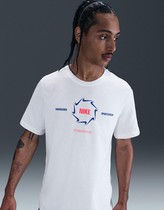 Nike - Sportswear T-Shirt
