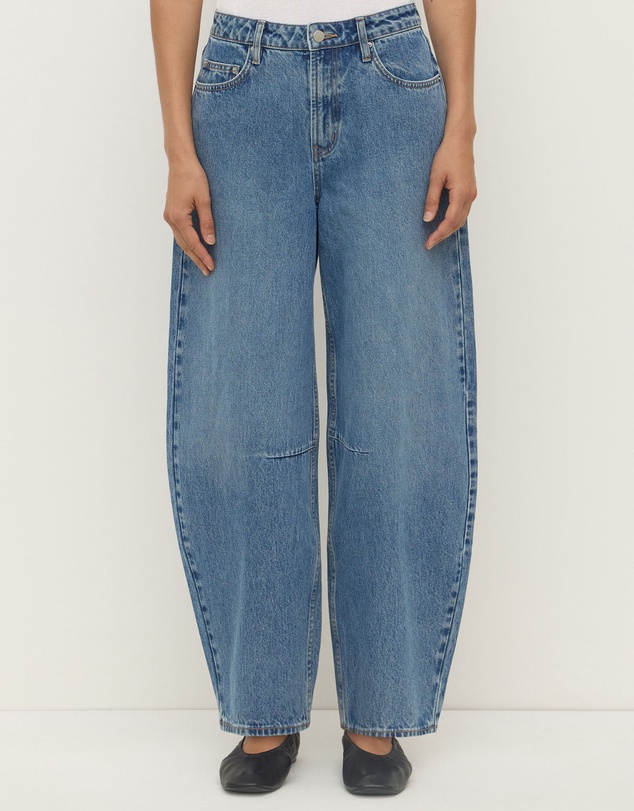 Assembly Label - High Rise Barrel Jeans