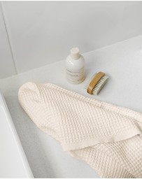 Miss April - Waffle Bathroom Set