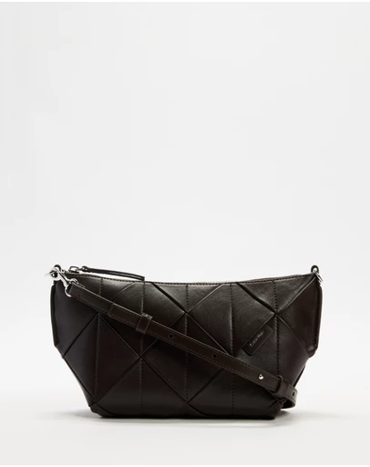 Calvin Klein - Woven Shoulder Bag