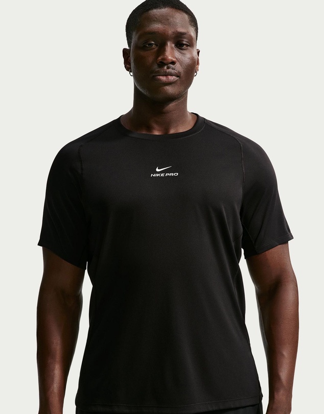 Nike - Pro Training Nike Dri-FIT Short-Sleeve Top