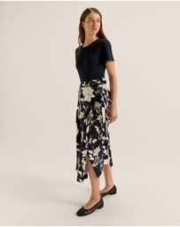 Review - Horizon Skirt
