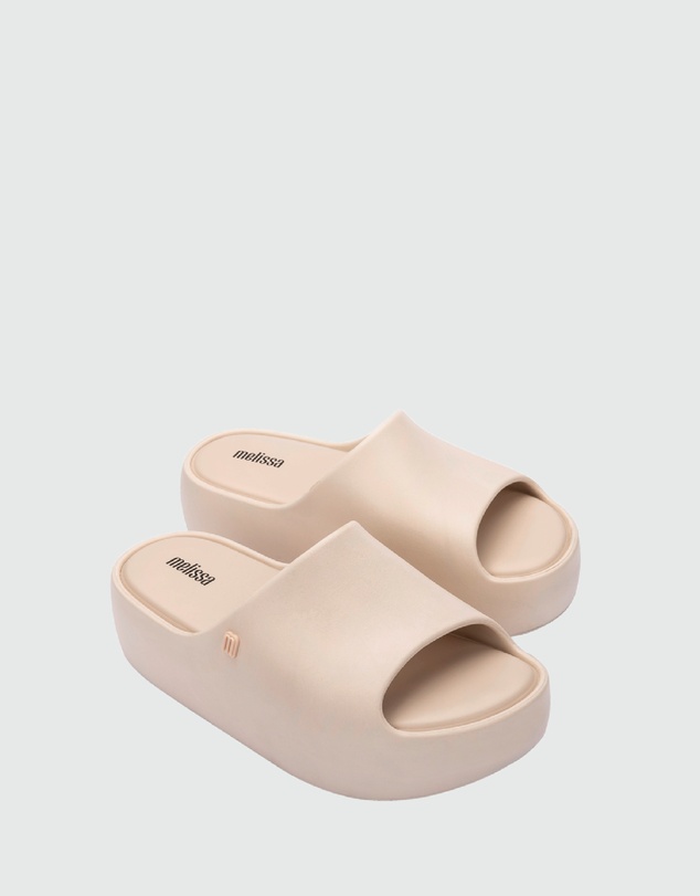 Melissa - Melissa Free Platform Slide