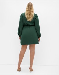 City Chic - Plus size Lianna Gathered Midi Dress - emerald