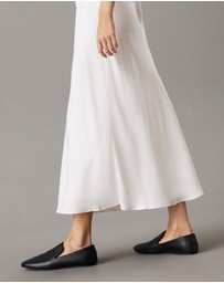 Calvin Klein - Midi Slip Dress