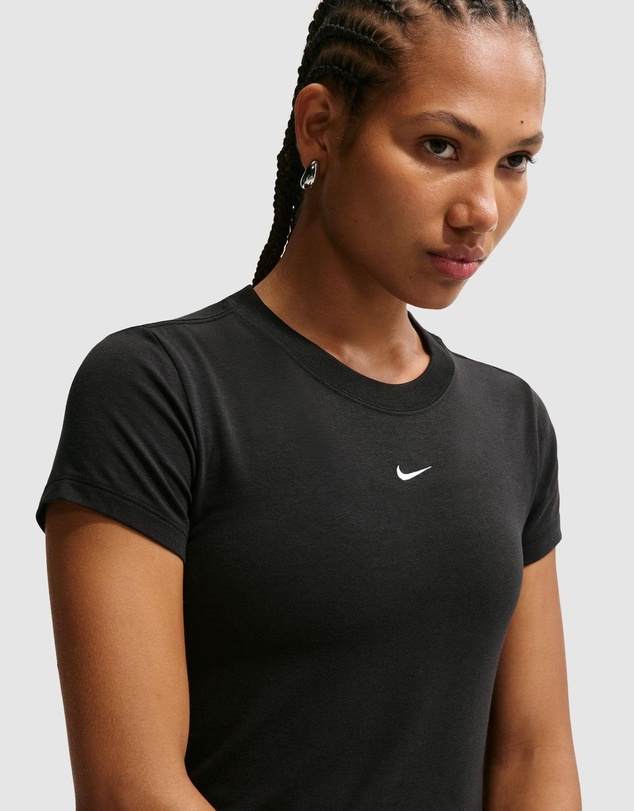 Nike - Sportswear Chill Knit T-Shirt