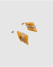Izoa - Ash Stud