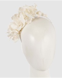 Max Alexander - Cream Orchid Flower Fascinator
