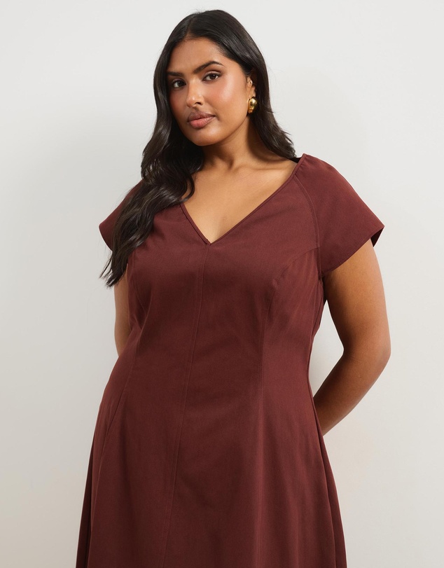 Atmos&Here Curvy - Sofie Chambray Midi Dress