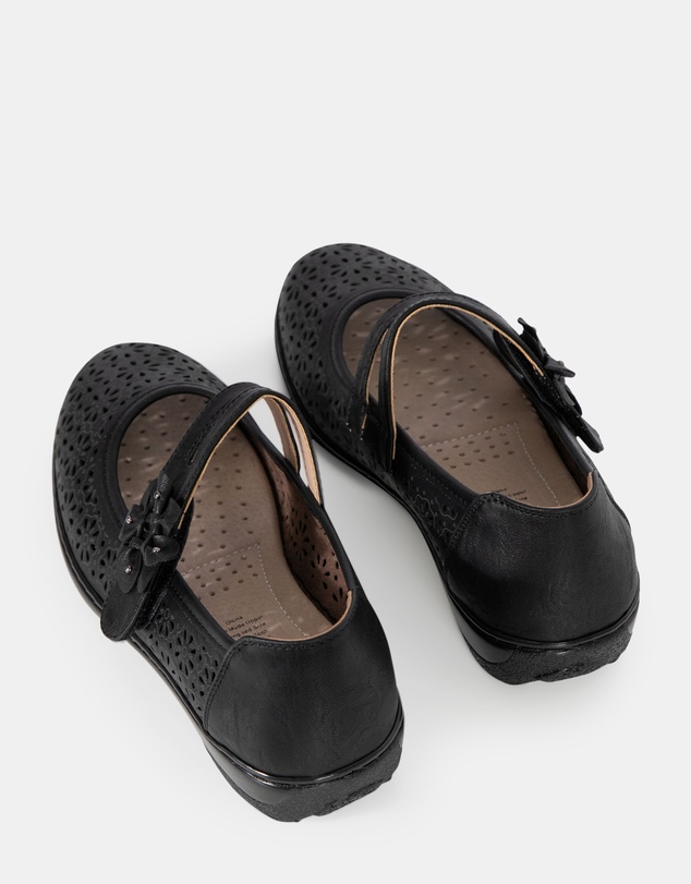 Vybe Lifestyle - Olena