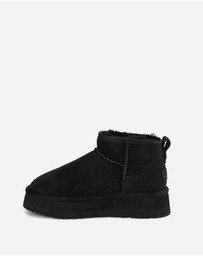 Ozwear Connection Uggs - Ugg Classic Platform Ultra Mini Boots (Water Resistant)