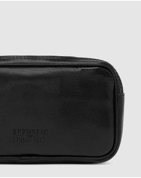 Republic of Florence - Marcus Black Leather Carry Pouch