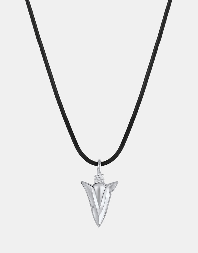 Kuzzoi - ICONIC EXCLUSIVE - Arrow Pendant Necklace in 925 Sterling Silver