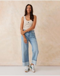 Ceres Life - Zoe Contour Rib Scoop Tank