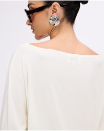 Minima Esenciales - Tia Bat Wing Long Sleeve Top
