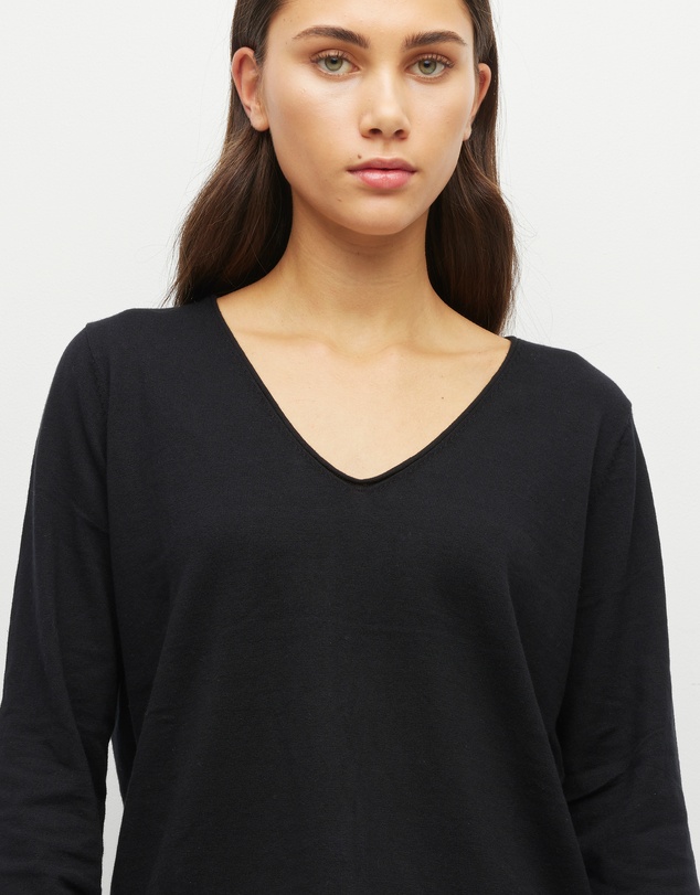 JH Lounge - JHL V-Neck L/S T (Fine Cotton Cashmere) Black