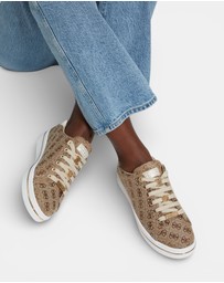 GUESS - Stasey2 Sneakers