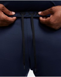 Nike - Therma-FIT Tapered Fitness Pants