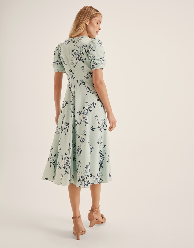 Review - Kiara Tea Dress
