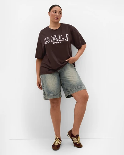 City Chic - Plus size Laid Back Cali Tee - espresso