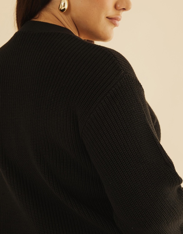 Atmos&Here Curvy - Penny Vneck Knit Cardigan