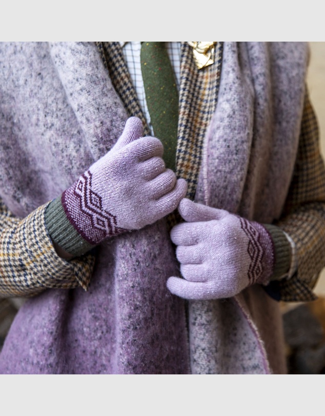 DENTS - Geometric Pattern Knitted Gloves