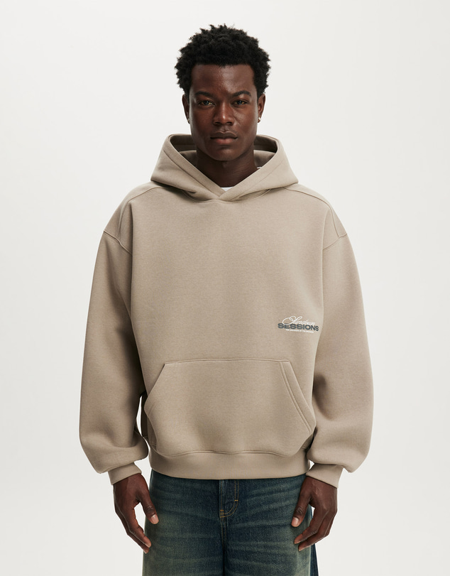 Cotton On - Box Fit Graphic Hoodie