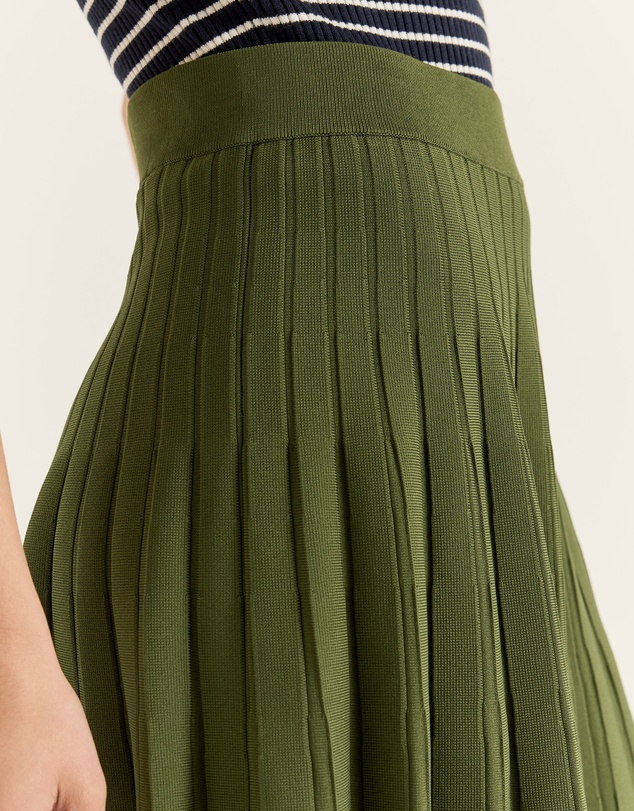 Review - Elgin Knit Skirt