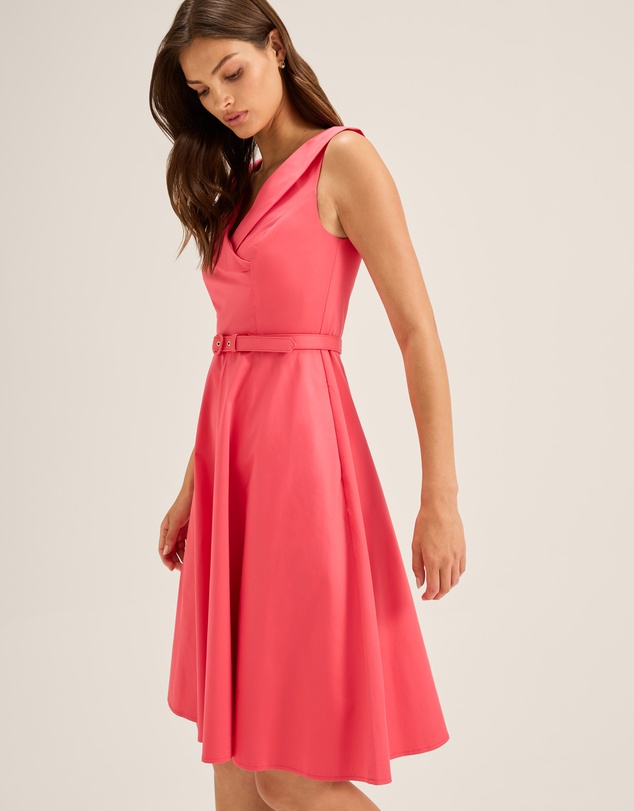Review - Oasis Dress