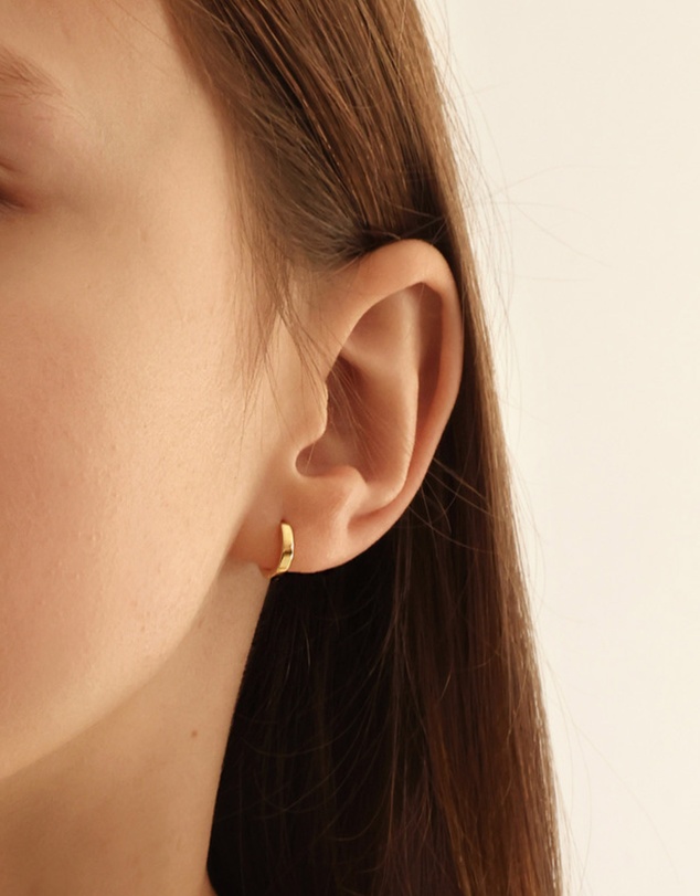 The Silver Collective - Children's Matilda Huggie Earrings Gold